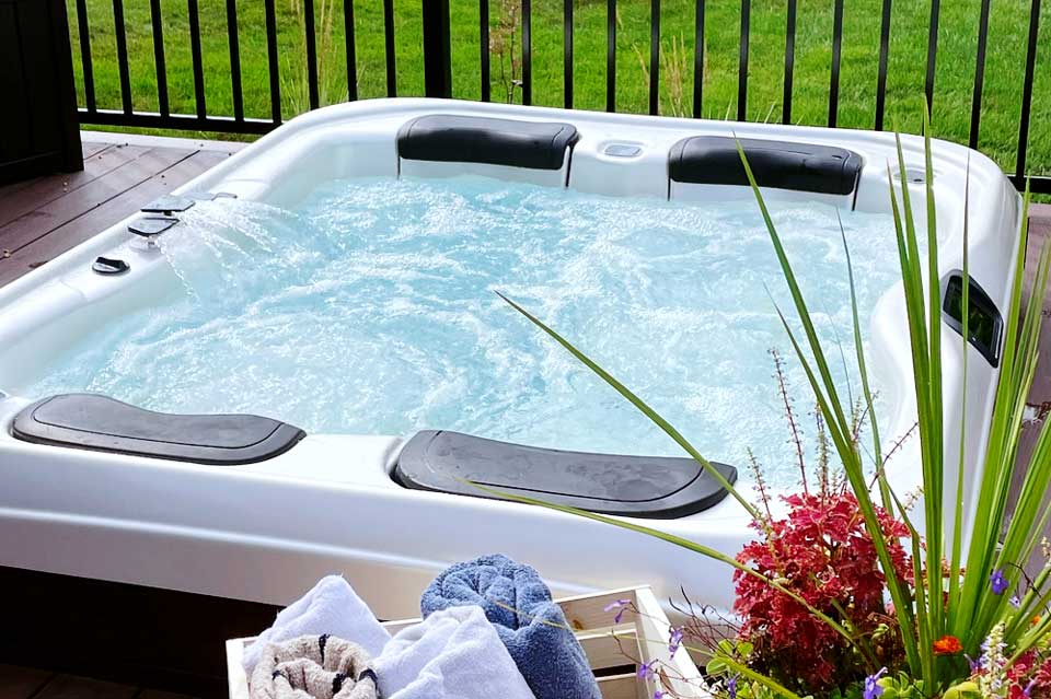 Hot Tubs For Two Everything You Need To Know About Two Three Person Spas Bullfrog Spas